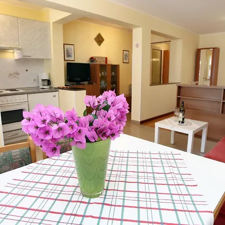 Apartma Lovely Sea View Bj