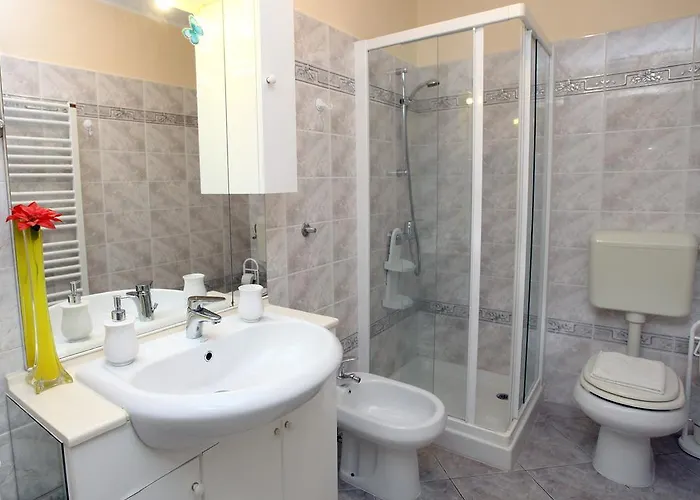 Lovely Sea View Bj דירה *