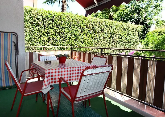 Lovely Sea View Bj *